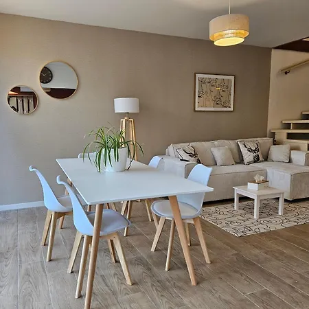 Holiday home Jolie Maison A