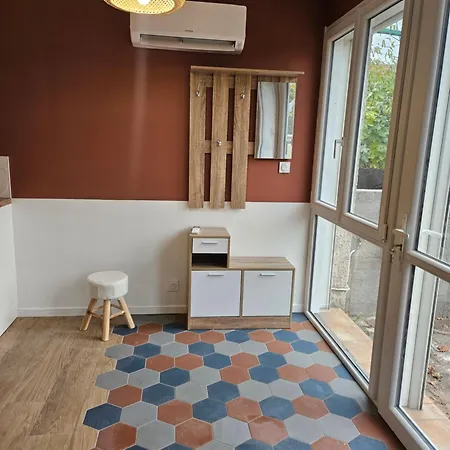 Holiday home Jolie Maison A Guilherand-Granges
